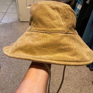 Small Solbari reversible bucket hat with strap